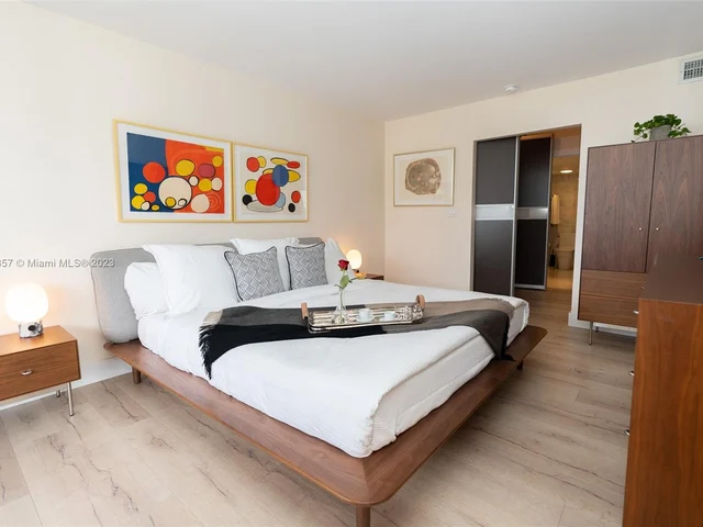 251 Crandon Blvd # 510, Key Biscayne FL 33149