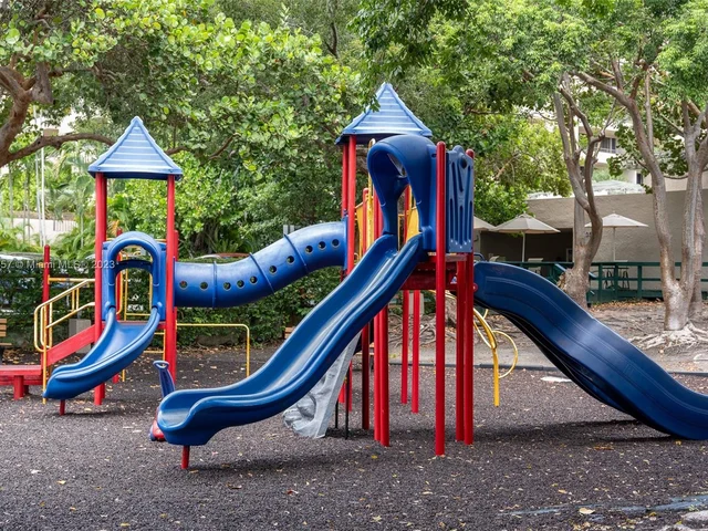 251 Crandon Blvd # 510, Key Biscayne FL 33149