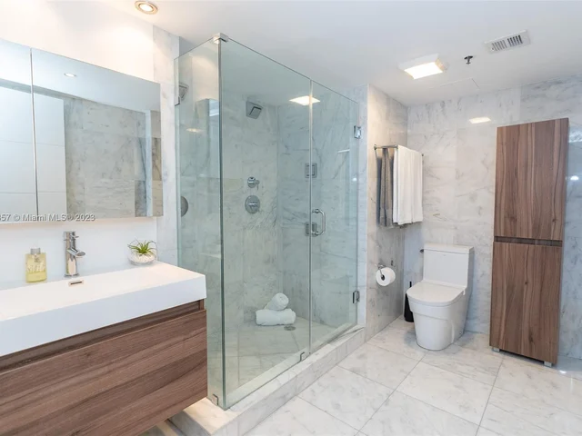 251 Crandon Blvd # 510, Key Biscayne FL 33149