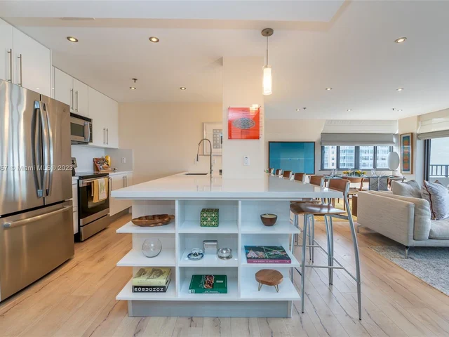 251 Crandon Blvd # 510, Key Biscayne FL 33149