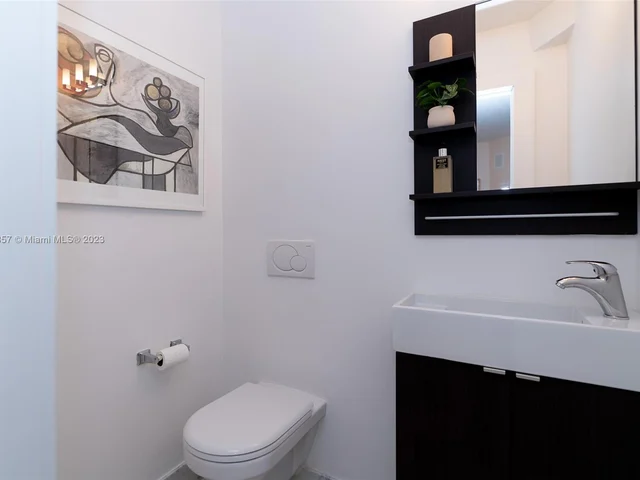 251 Crandon Blvd # 510, Key Biscayne FL 33149