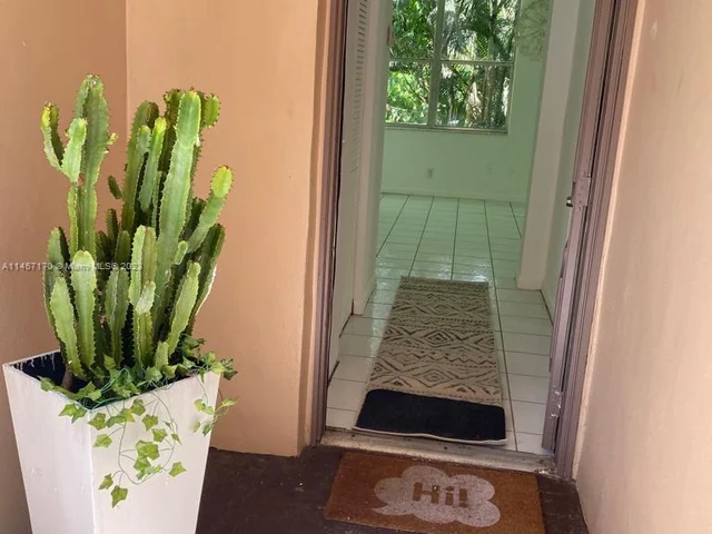 9430 Live Oak Pl # 205, Davie FL 33324