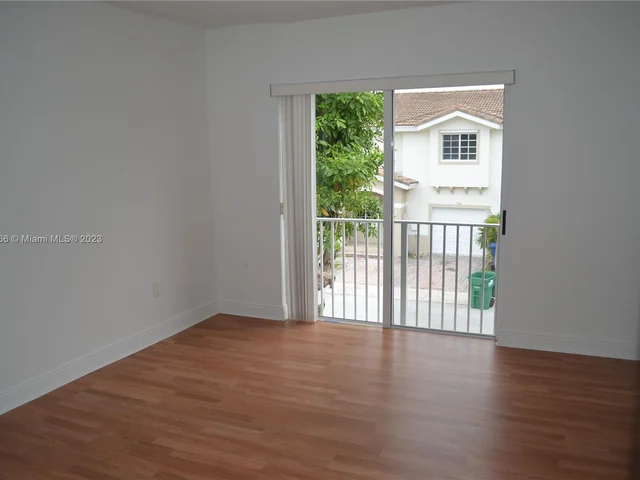 13990 SW 260th St # 102, Homestead FL 33032