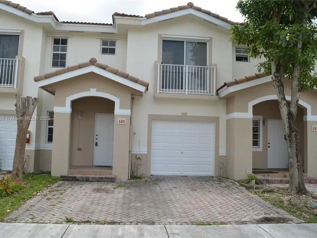 13990 SW 260th St # 102, Homestead FL 33032