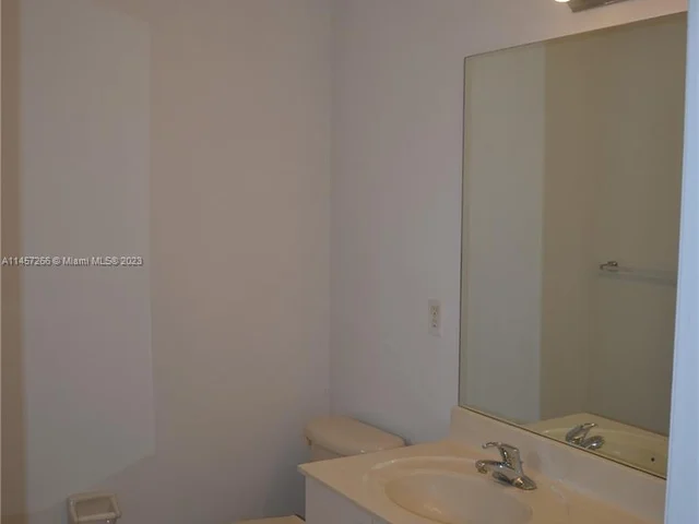 13990 SW 260th St # 102, Homestead FL 33032