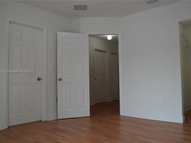 13990 SW 260th St # 102, Homestead FL 33032