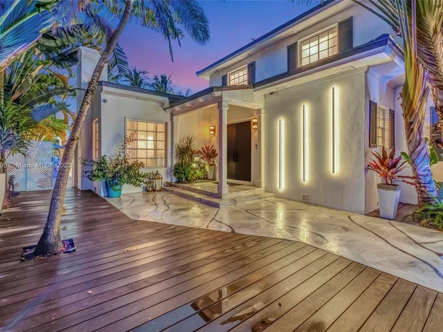 244 W San Marino Dr, Miami Beach FL 33139