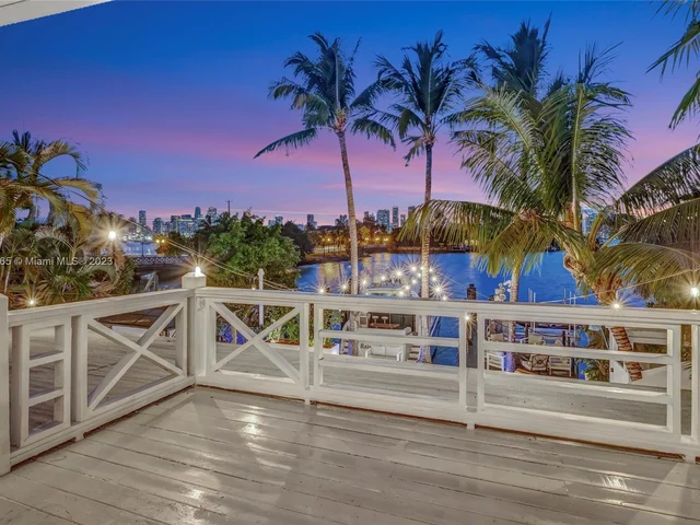 244 W San Marino Dr, Miami Beach FL 33139