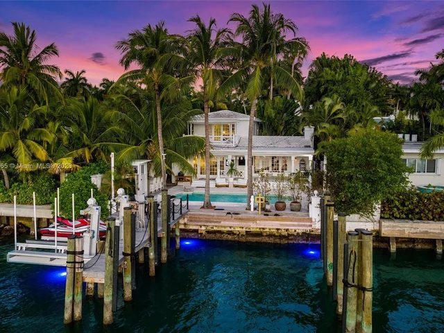 244 W San Marino Dr, Miami Beach FL 33139