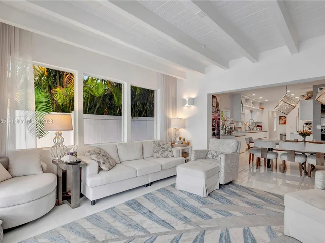 244 W San Marino Dr, Miami Beach FL 33139