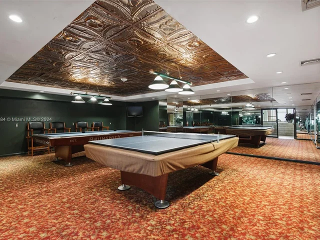 19707 Turnberry Way # 9J, Aventura FL 33180