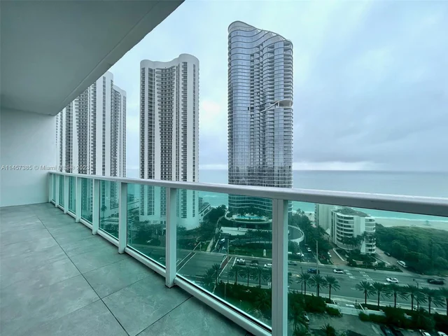 100 Bayview Dr, Sunny Isles Beach FL 33160