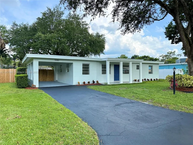 5080 SW 28th Ave, Dania Beach FL 33312