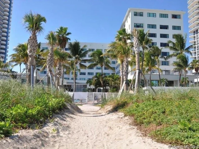 6345 Collins Ave # 527, Miami Beach FL 33141