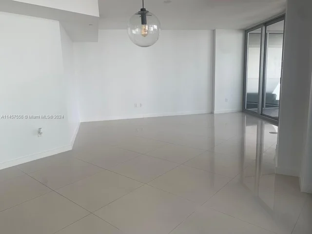 488 NE 18th St # 517, Miami FL 33132