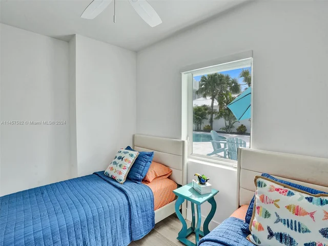 1251 Morse Blvd, Riviera Beach FL 33404