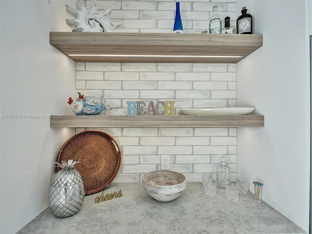 1251 Morse Blvd, Riviera Beach FL 33404