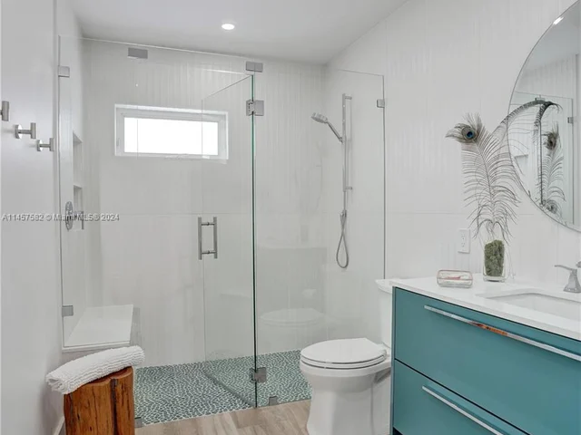 1251 Morse Blvd, Riviera Beach FL 33404