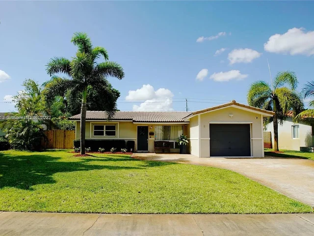 4314 W Park Rd, Hollywood FL 33021