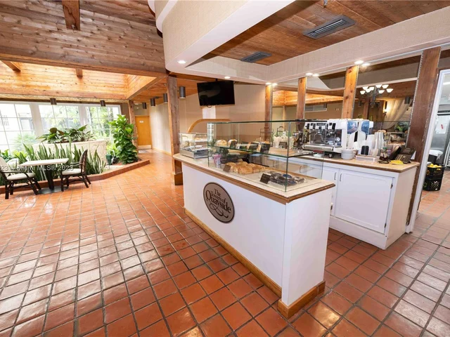 2000 Towerside Ter # 901, Miami FL 33138