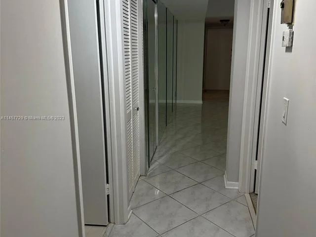 6328 W Longboat Ln W # 201, Boca Raton FL 33433