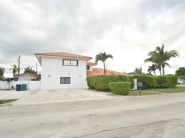 10000 SW 45th St, Miami FL 33165