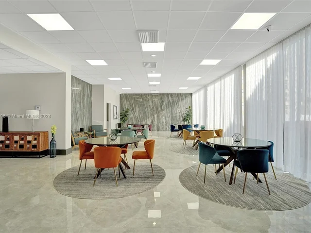 3140 S Ocean Dr # 1102, Hallandale Beach FL 33009