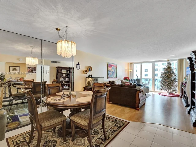 3140 S Ocean Dr # 1102, Hallandale Beach FL 33009