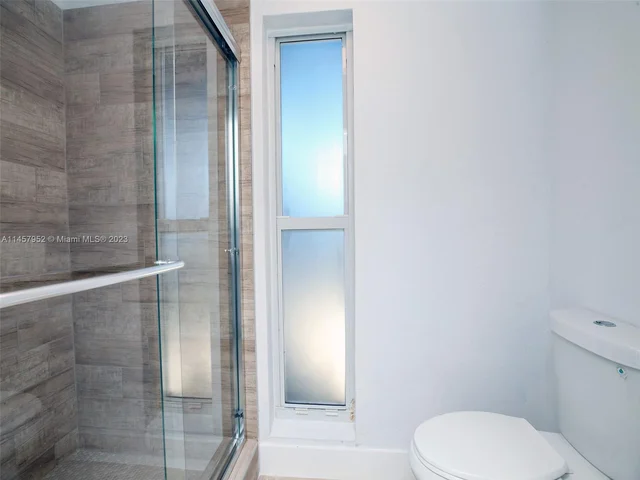 7971 SW 30th St, Davie FL 33328