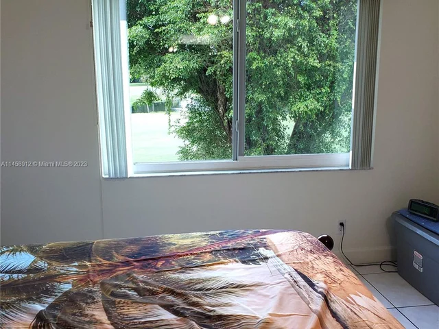 1200 SW 125th Ave # 315L, Pembroke Pines FL 33027