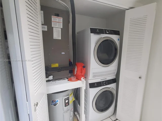 1200 SW 125th Ave # 315L, Pembroke Pines FL 33027