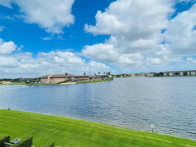 1401 SW 134th Way # 313C, Pembroke Pines FL 33027