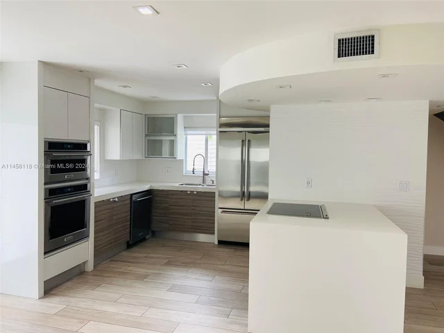 865 Michael St # 865, Miami Beach FL 33141