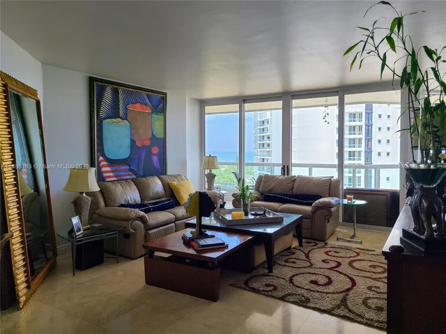 21055 Yacht Club Dr # 1602, Aventura FL 33180
