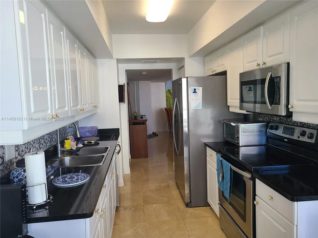 21055 Yacht Club Dr # 1602, Aventura FL 33180