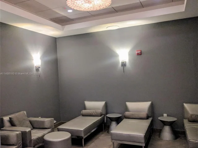 21055 Yacht Club Dr # 1602, Aventura FL 33180