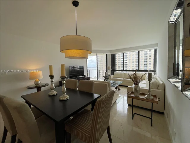 520 Brickell Key Dr # A1003, Miami FL 33131