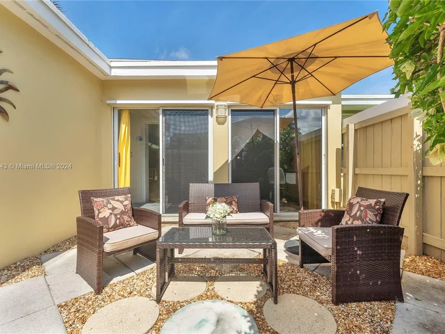 2109 NW 2nd Ave, Wilton Manors FL 33311