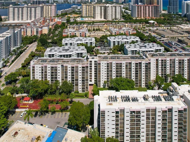 17021 N Bay Rd # 716, Sunny Isles Beach FL 33160