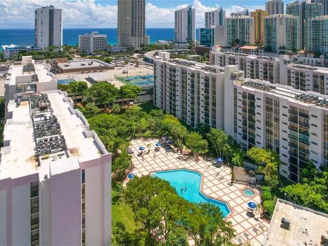 17021 N Bay Rd # 716, Sunny Isles Beach FL 33160