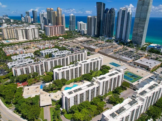 17021 N Bay Rd # 716, Sunny Isles Beach FL 33160