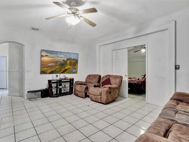 630 SW 31st Ave, Fort Lauderdale FL 33312