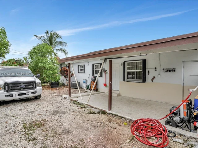 630 SW 31st Ave, Fort Lauderdale FL 33312