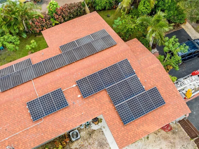 630 SW 31st Ave, Fort Lauderdale FL 33312