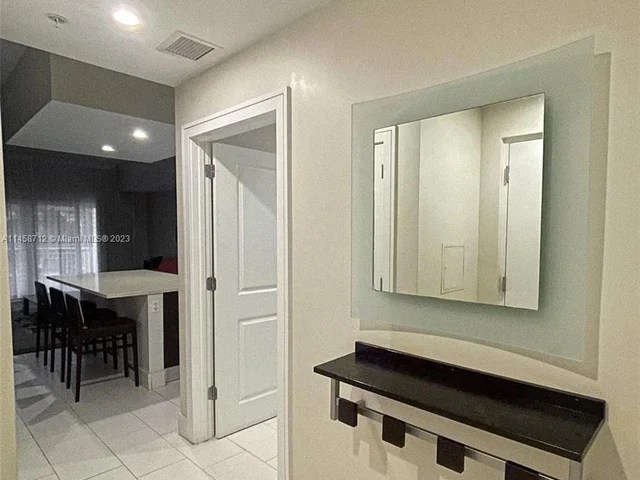 5300 NW 87th Ave # 1408, Doral FL 33178