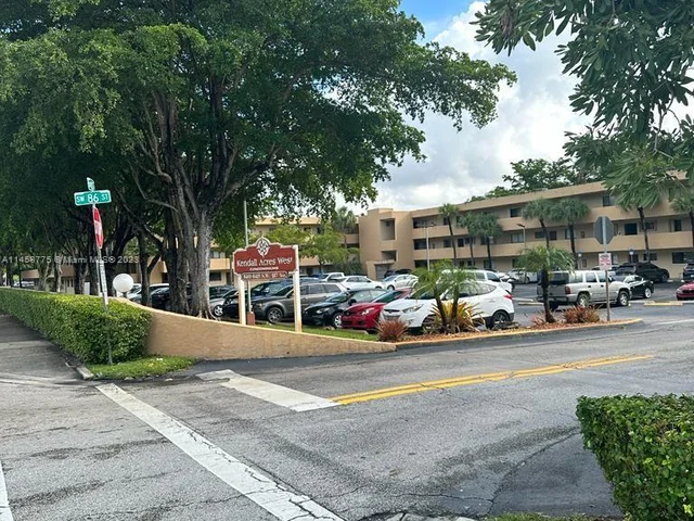 8415 SW 107th Ave # 152W, Miami FL 33173