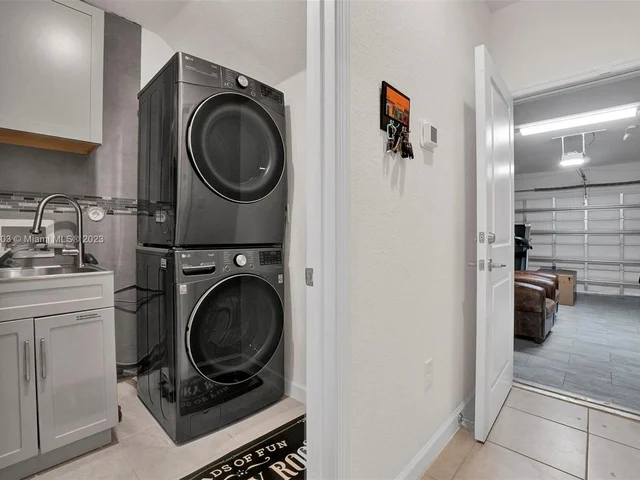 28458 SW 133rd Ct, Homestead FL 33033