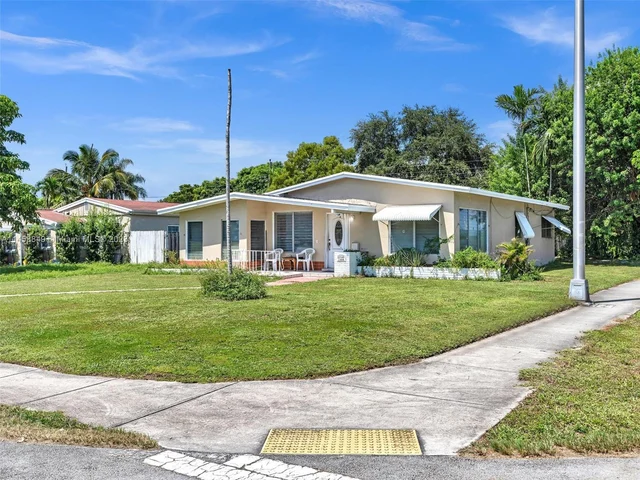 1499 NE 174th St, North Miami Beach FL 33162