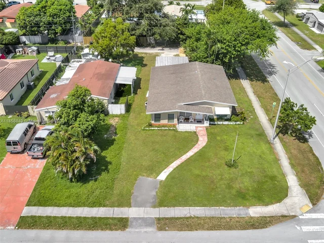 1499 NE 174th St, North Miami Beach FL 33162