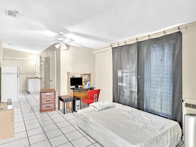 1499 NE 174th St, North Miami Beach FL 33162